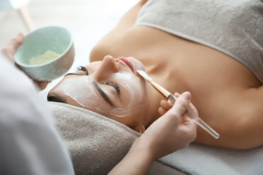 Soins du visage à Limeuil